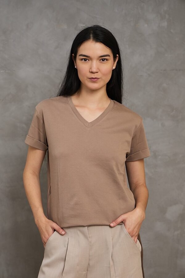 Polo Bea | Cuello V manga con doblez<span> - </span>Cocoa, S