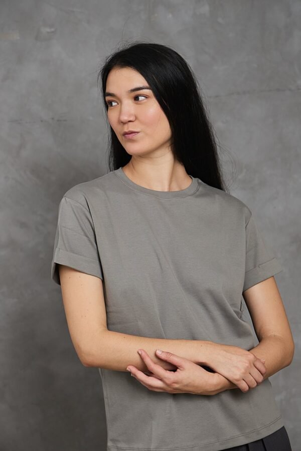 Polo Lia | Cuello redondo manga con doblez<span> - </span>Plomo, S