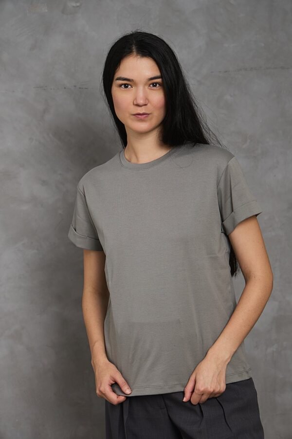 Polo Lia | Cuello redondo manga con doblez<span> - </span>Plomo, XS