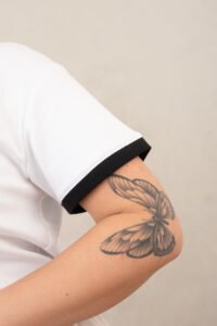 Polo Iris | Cuello V bicolor - Imagen 7